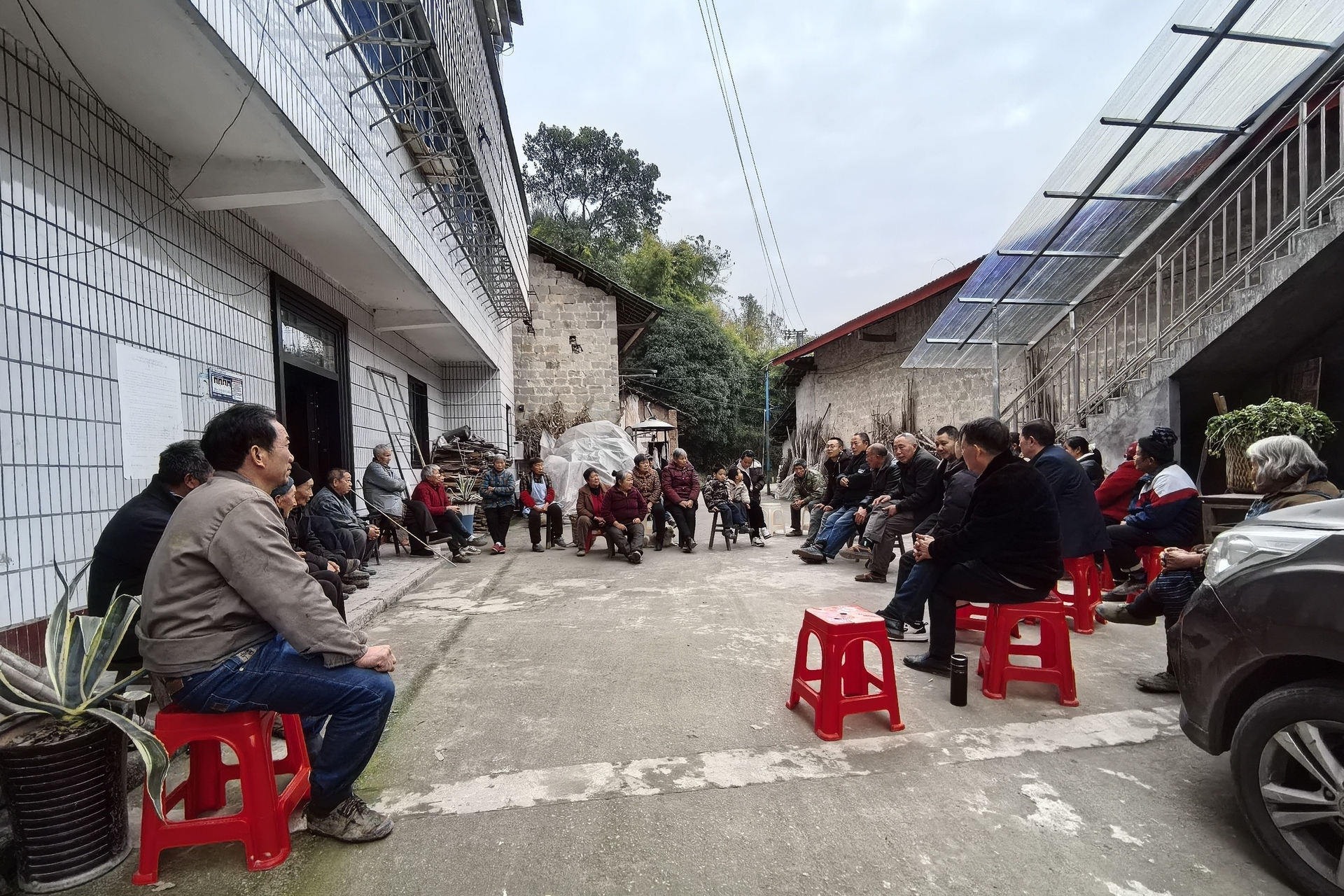 中山镇：院坝会“防毒”不停歇  人大代表筑牢群众安全防线