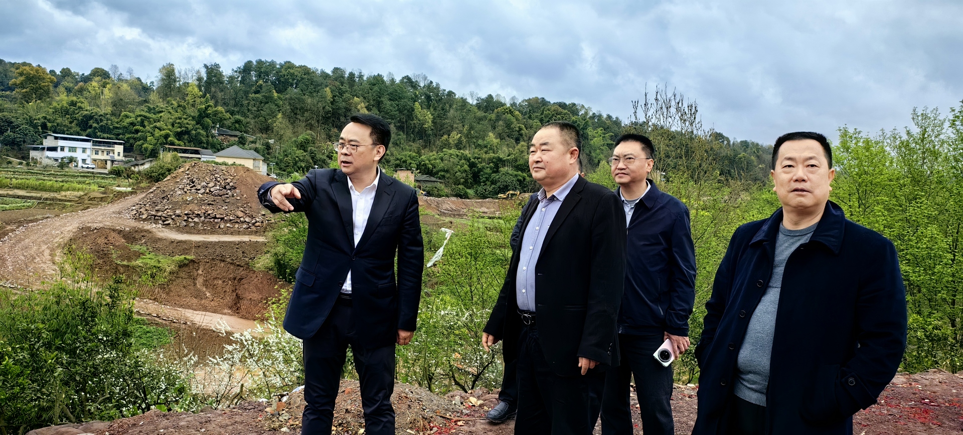 2026.03.03邹巡河1