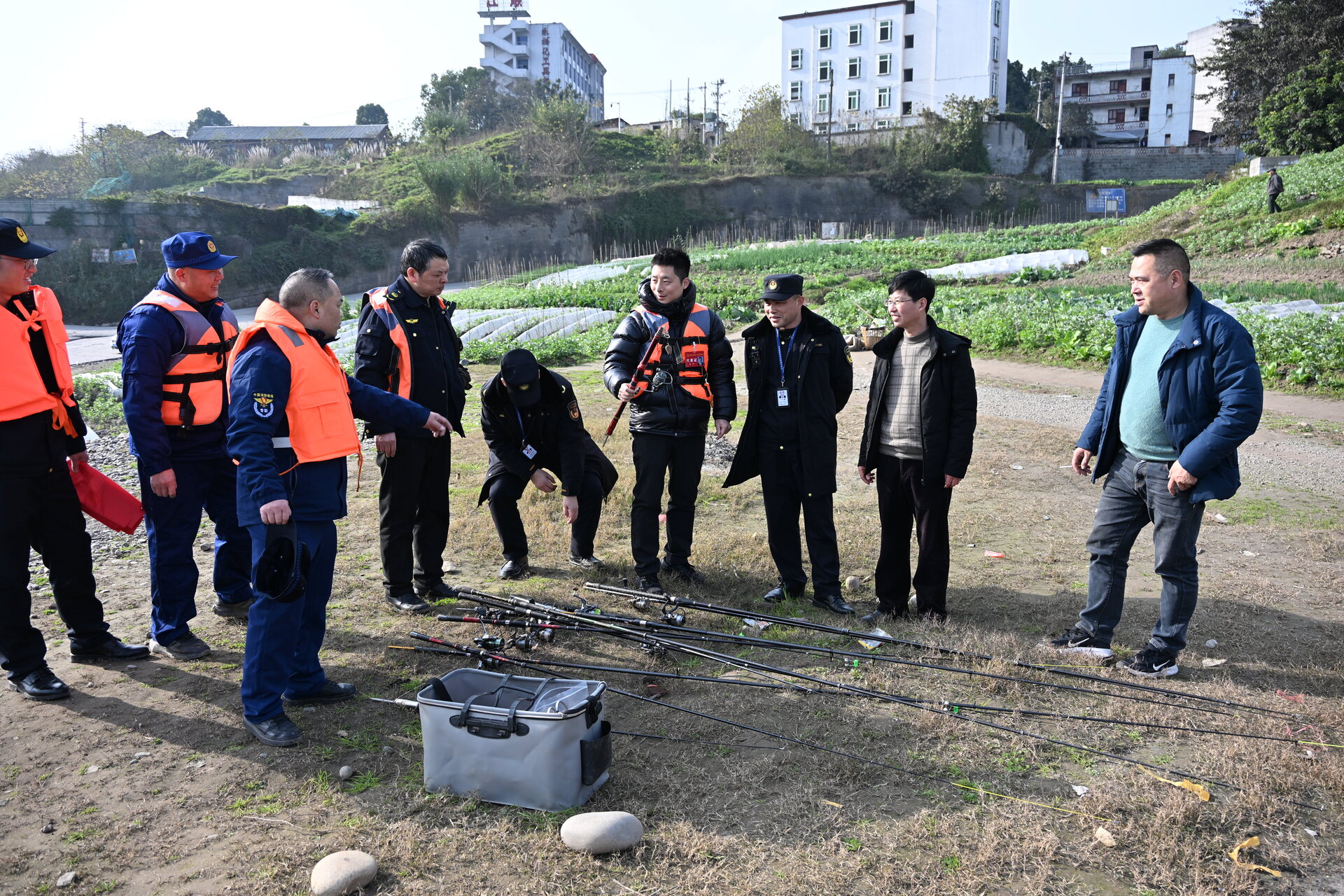 朱杨镇：人大牵头聚合力 跨域联动护长江2